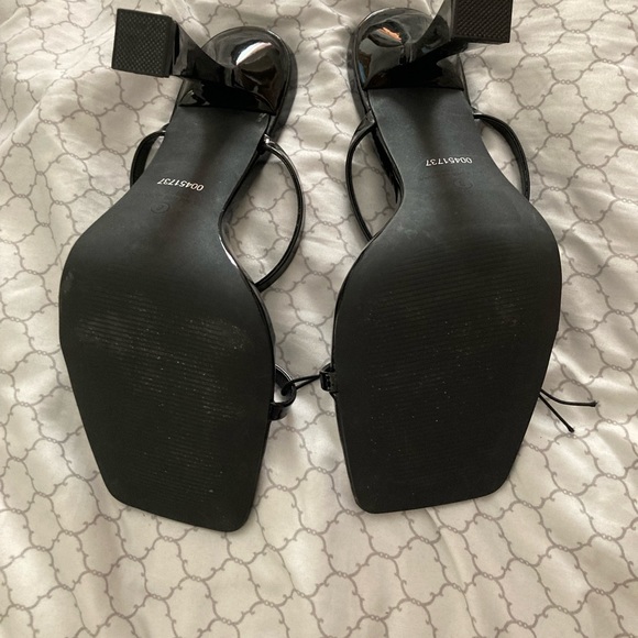 Black sandals - Picture 3 of 5